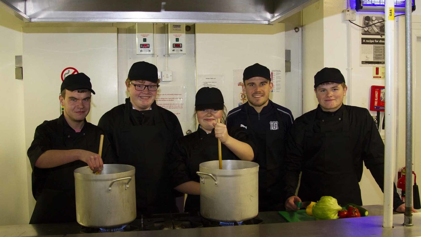 Participants of Come Dine with Dee